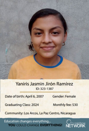 323-1387-Yaniris